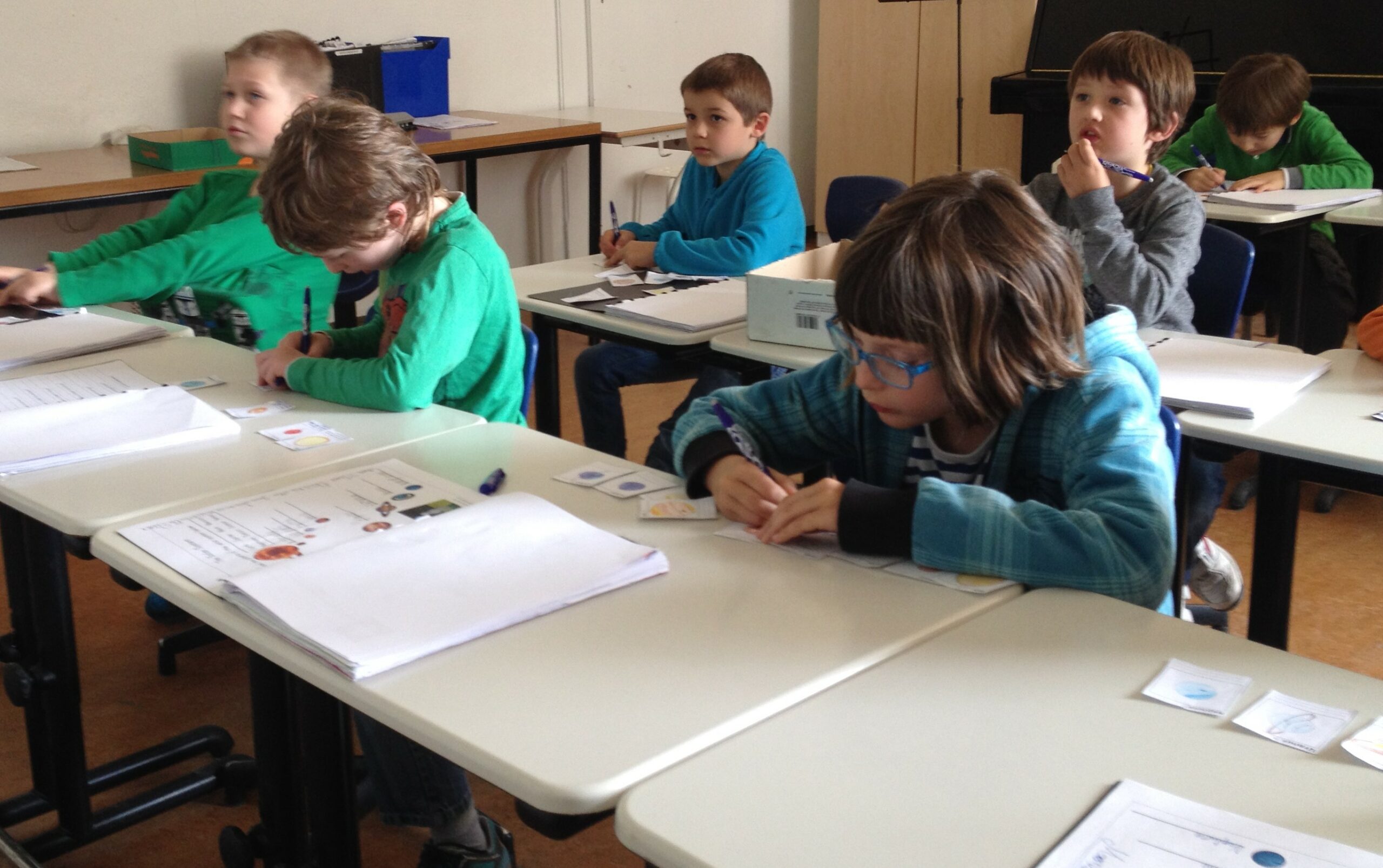 En classe petit