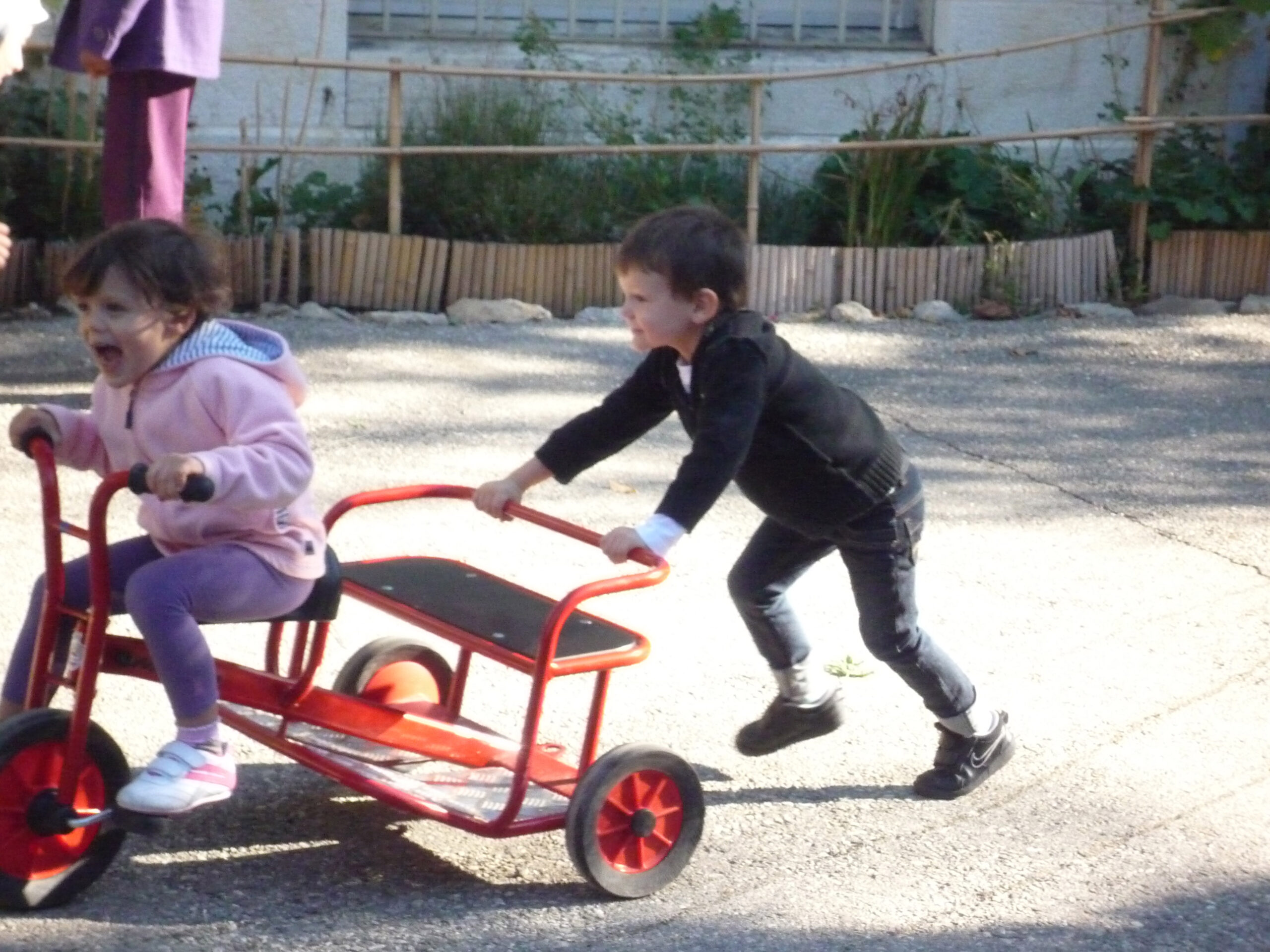 Extérieur Cour Jeux tricycles petit